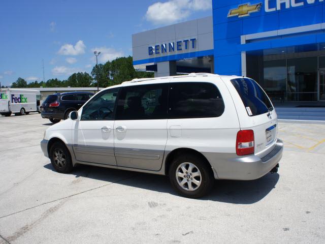 Kia Sedona 2004 photo 14