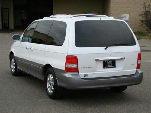 Kia Sedona 2004 photo 2