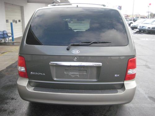 Kia Sedona 2004 photo 1