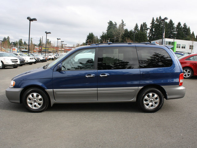 Kia Sedona 2005 photo 3