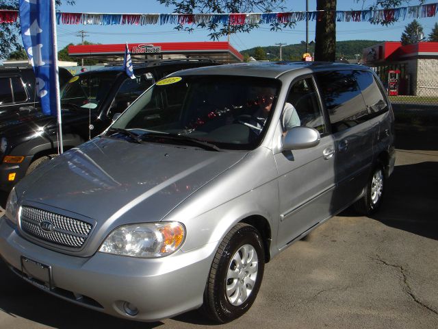 Kia Sedona Elk Conversion Van MiniVan
