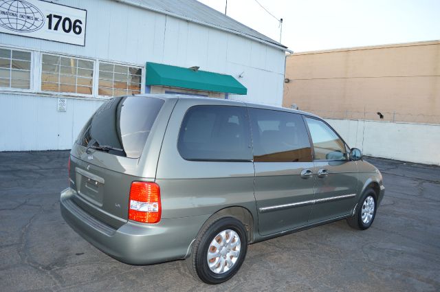 Kia Sedona 2005 photo 1