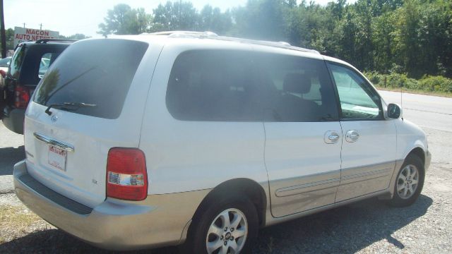 Kia Sedona 2005 photo 4