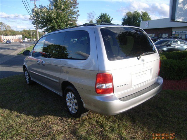 Kia Sedona 2005 photo 5