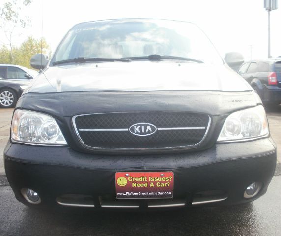 Kia Sedona 2005 photo 3