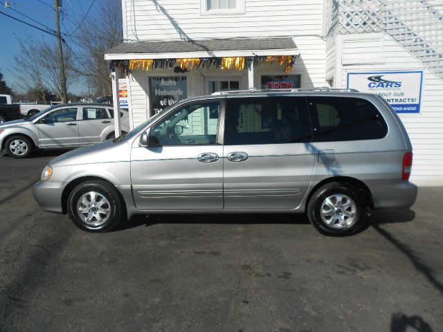 Kia Sedona 2005 photo 3