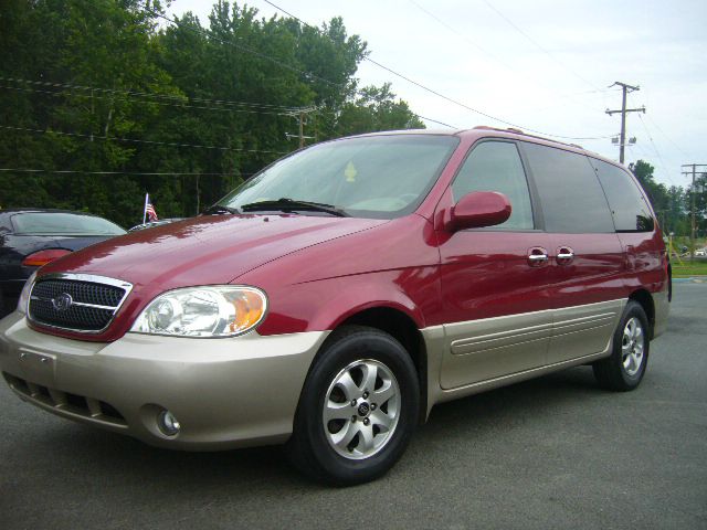 Kia Sedona 2005 photo 4