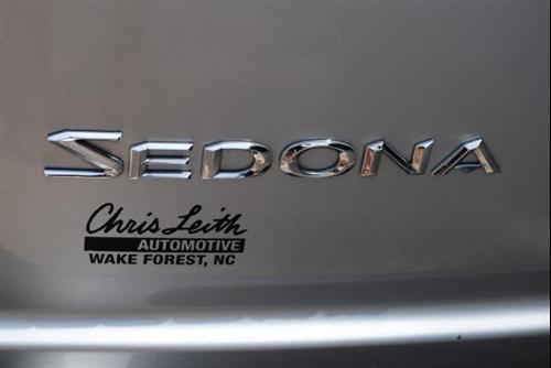 Kia Sedona 2005 photo 1