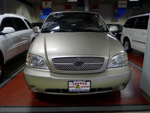 Kia Sedona 2005 photo 1
