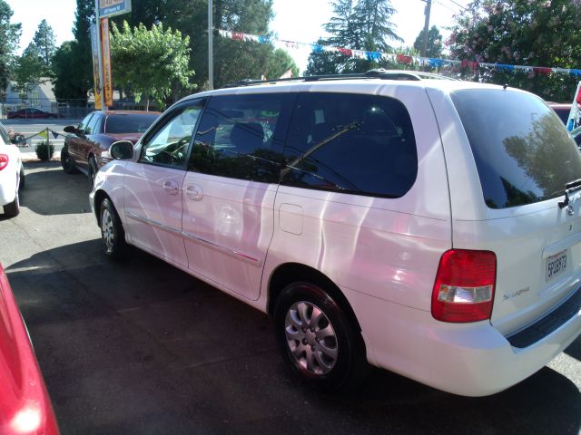 Kia Sedona 2005 photo 1