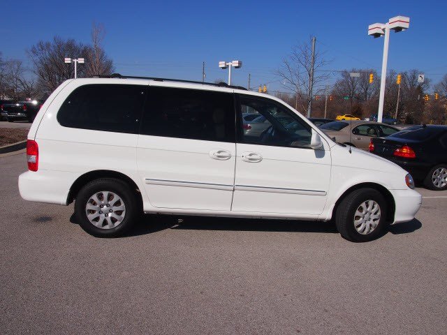 Kia Sedona 2005 photo 1