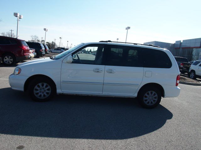 Kia Sedona 2005 photo 3