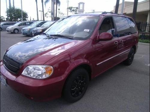 Kia Sedona 2005 photo 2