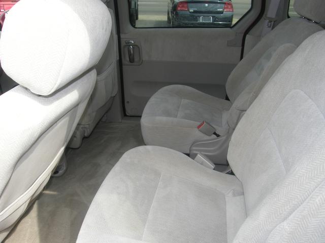 Kia Sedona 2005 photo 2