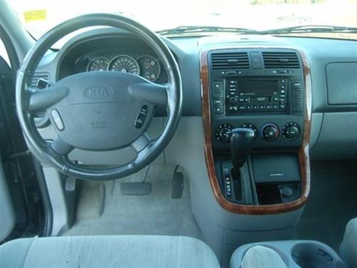 Kia Sedona 2005 photo 3