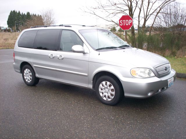 Kia Sedona 2005 photo 2