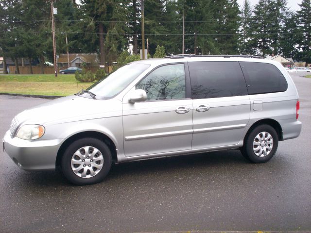 Kia Sedona 2005 photo 3