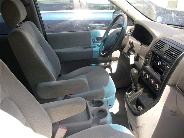 Kia Sedona 2005 photo 5