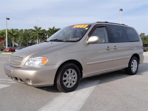 Kia Sedona 2005 photo 2