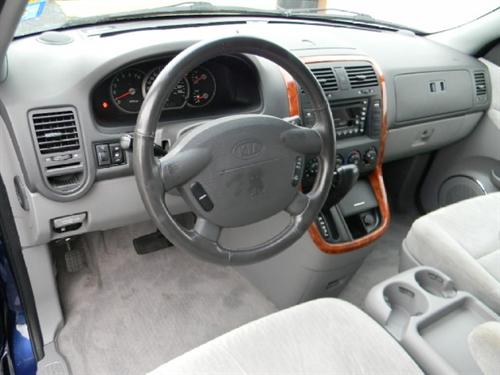 Kia Sedona 2005 photo 4