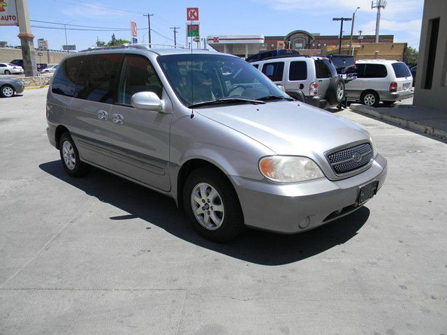 Kia Sedona 2005 photo 1