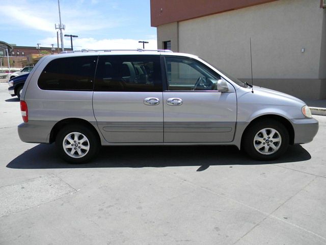 Kia Sedona 2005 photo 10