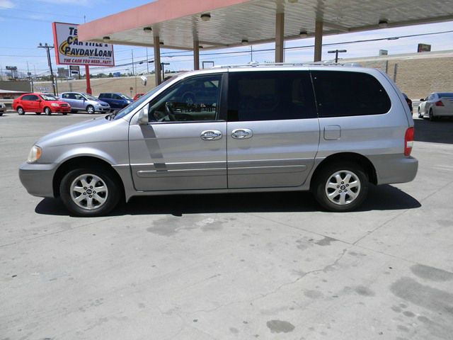 Kia Sedona 2005 photo 6
