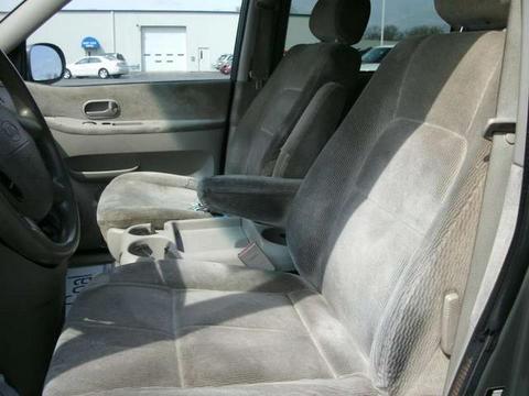 Kia Sedona 2005 photo 2