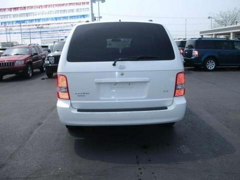 Kia Sedona 2005 photo 1