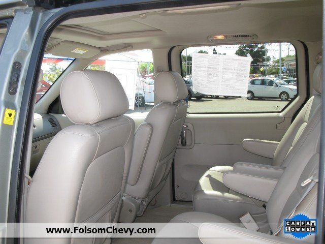 Kia Sedona 2005 photo 3