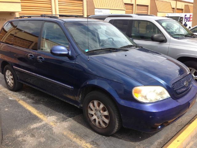 Kia Sedona 2005 photo 2