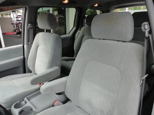 Kia Sedona 2005 photo 3