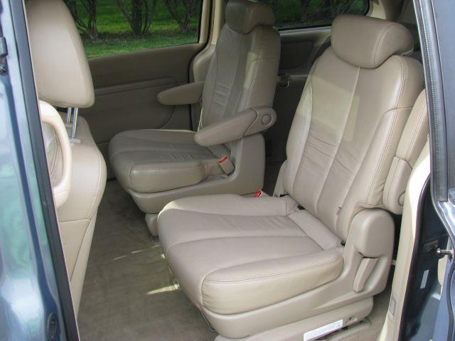 Kia Sedona 2006 photo 11