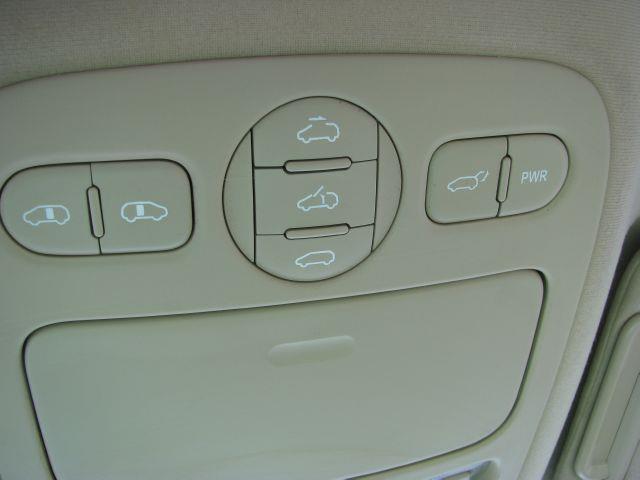 Kia Sedona 2006 photo 7
