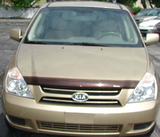 Kia Sedona 2006 photo 8
