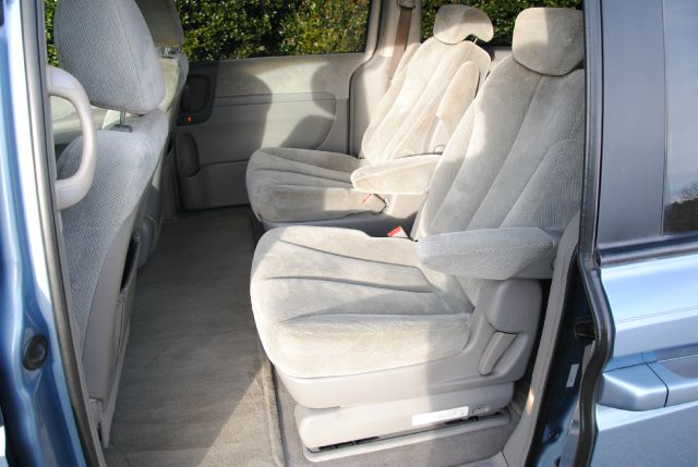 Kia Sedona 2006 photo 4