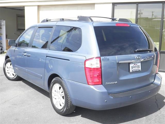 Kia Sedona 2006 photo 1