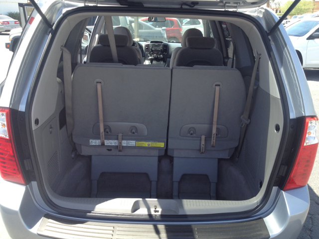 Kia Sedona 2006 photo 4