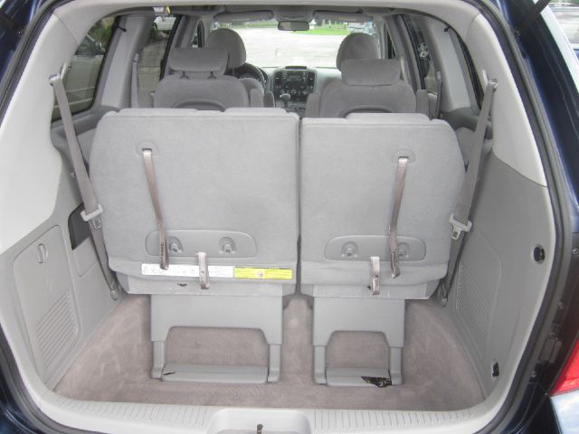 Kia Sedona Elk Conversion Van MiniVan