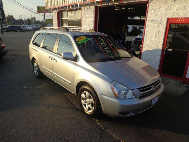 Kia Sedona 2007 photo 4