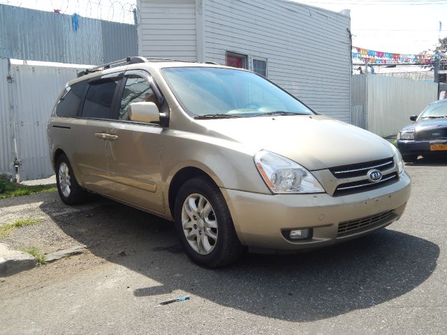 Kia Sedona 2007 photo 4