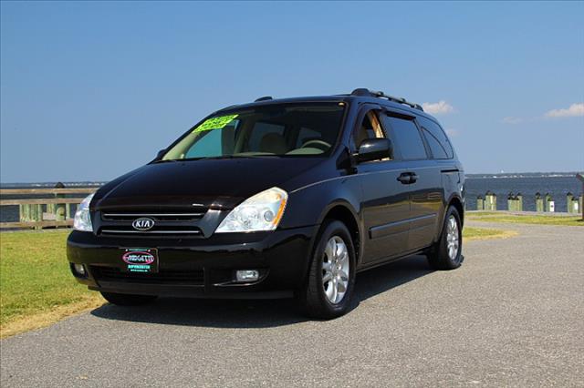 Kia Sedona Unknown MiniVan