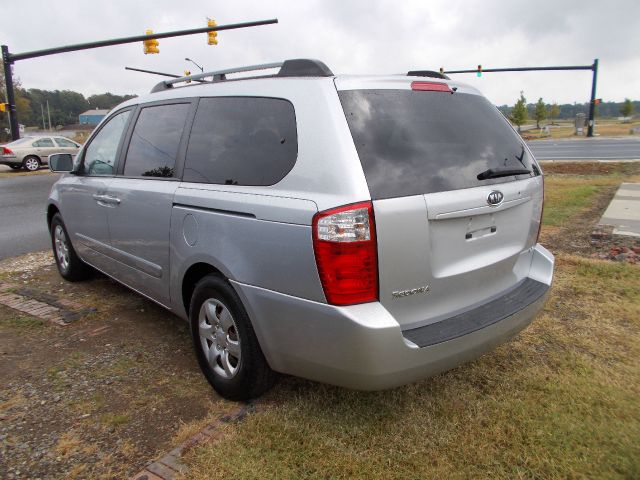 Kia Sedona 2007 photo 3