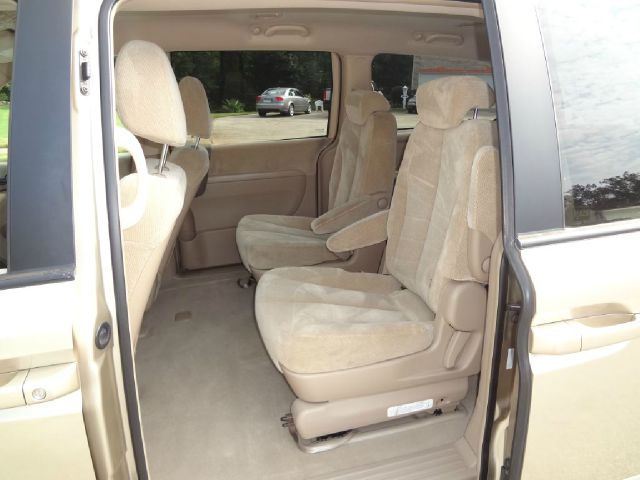 Kia Sedona 2007 photo 4