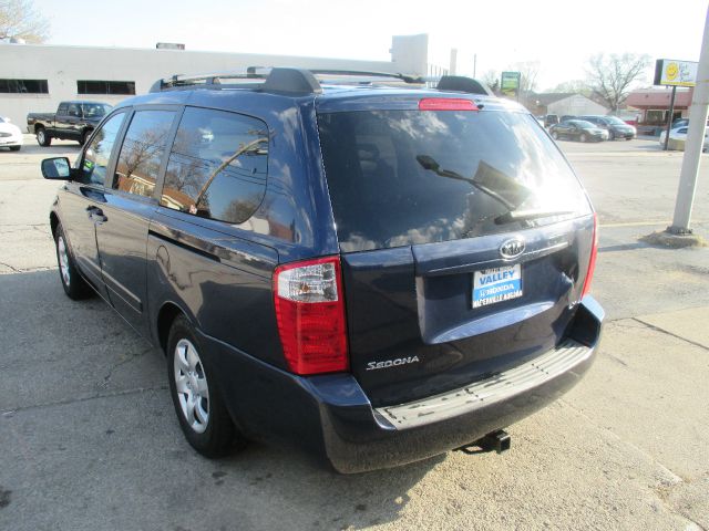 Kia Sedona 2008 Toyota Passenger Van
