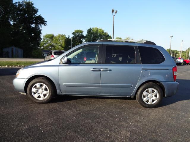 Kia Sedona 2007 photo 1