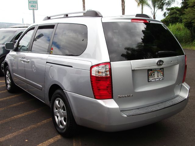 Kia Sedona 2007 photo 3