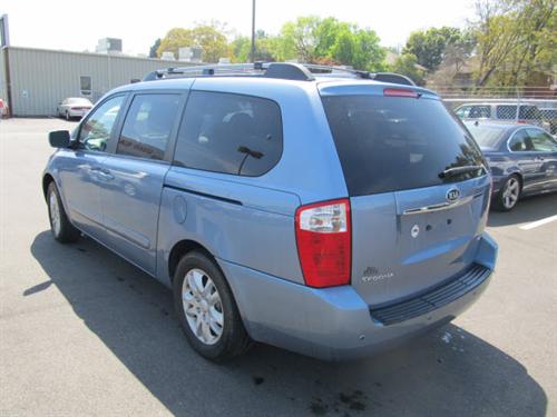 Kia Sedona 2007 photo 2