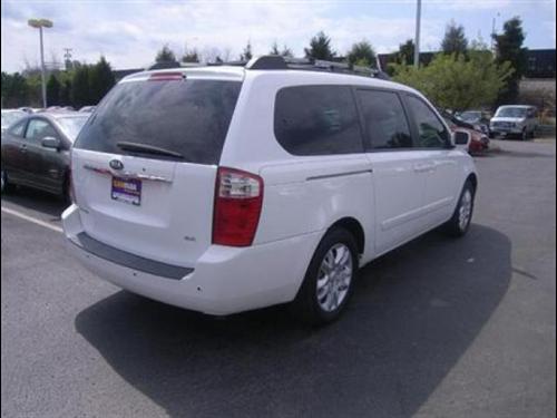 Kia Sedona 2007 photo 1