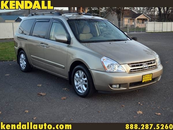 Kia Sedona 2008 photo 1